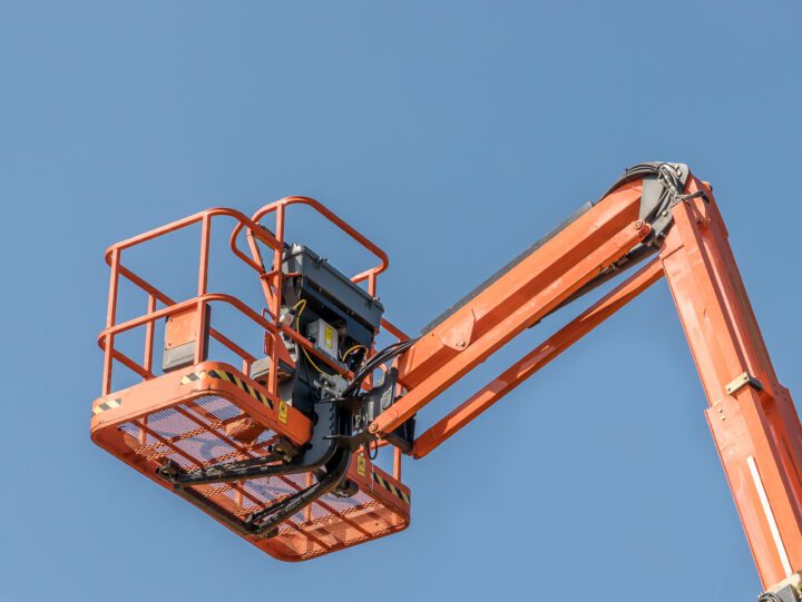 Cherry Picker & Spider Power Lift Hire Services Glasgow | UK Commercial Group